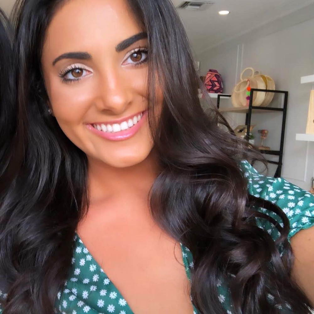 Meet your Posher, Samantha